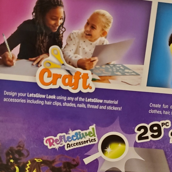 Sky Castle Let's Glow Studio - DIY Art/Crafts Influencer Video Creator Kit NEW - Picture 5 of 11